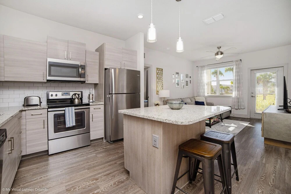 Clean, Cozy & Chic Apartment. CDC Cleaning Standards! Just 3 Miles From Disney