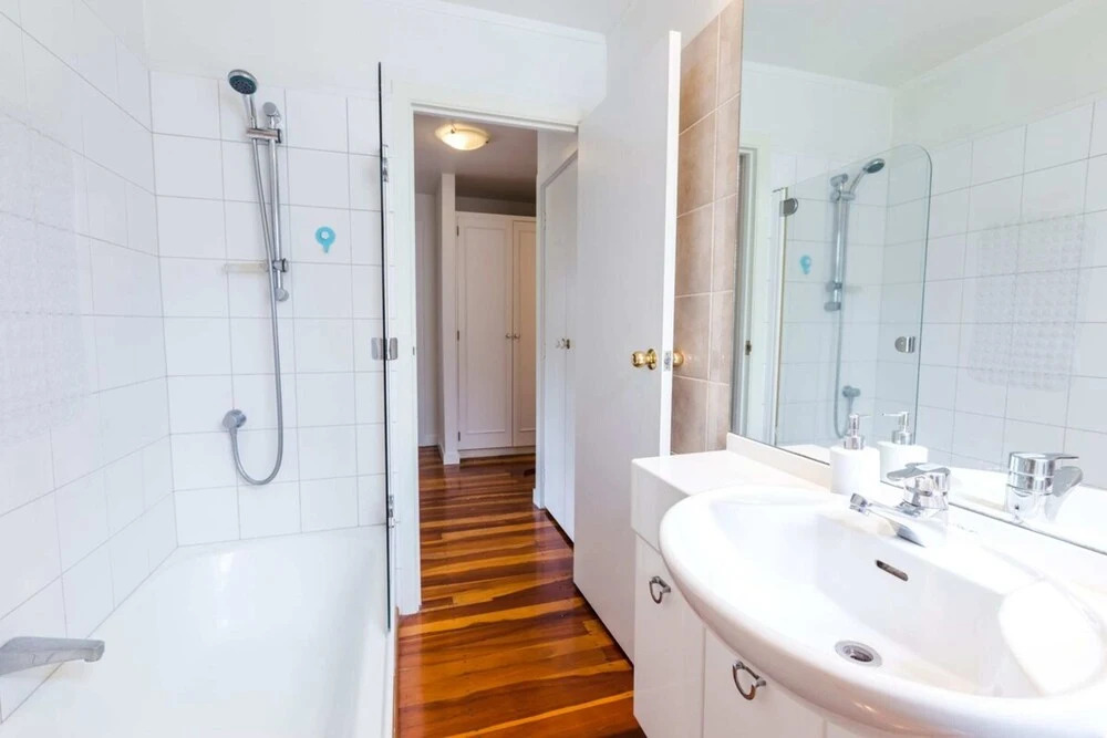 Newly Renovated 3 Bedroom Villa in Remuera