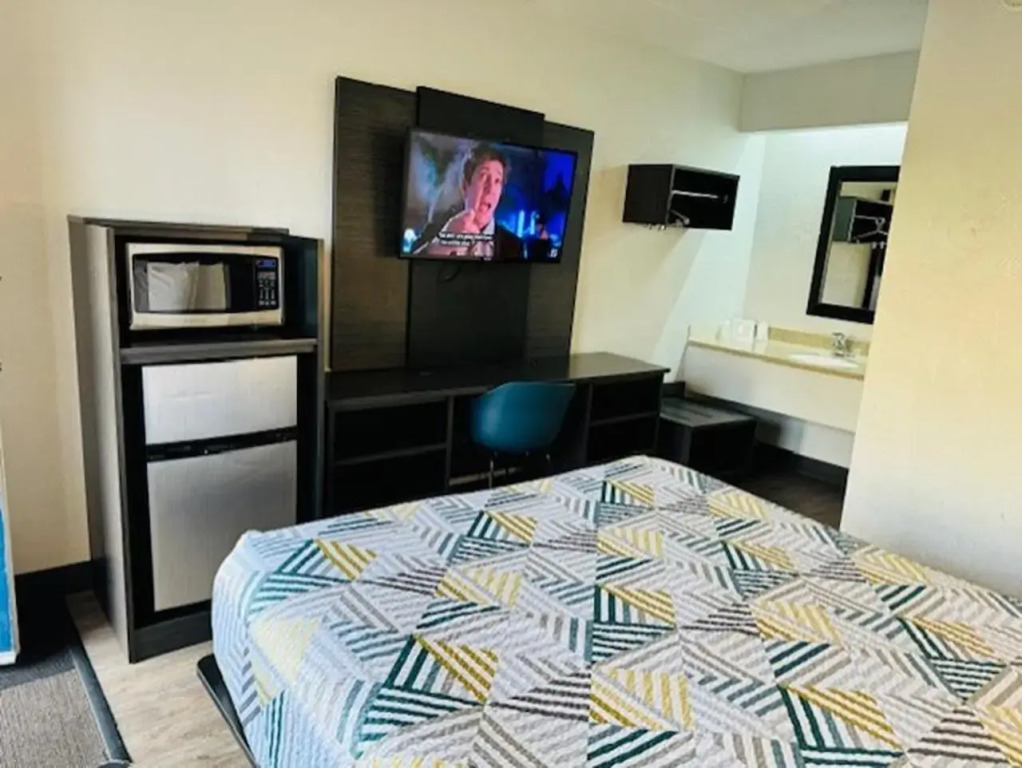 Motel 6-Cedar Rapids, IA