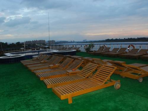 Lady Daiana Nile Cruise Hotel