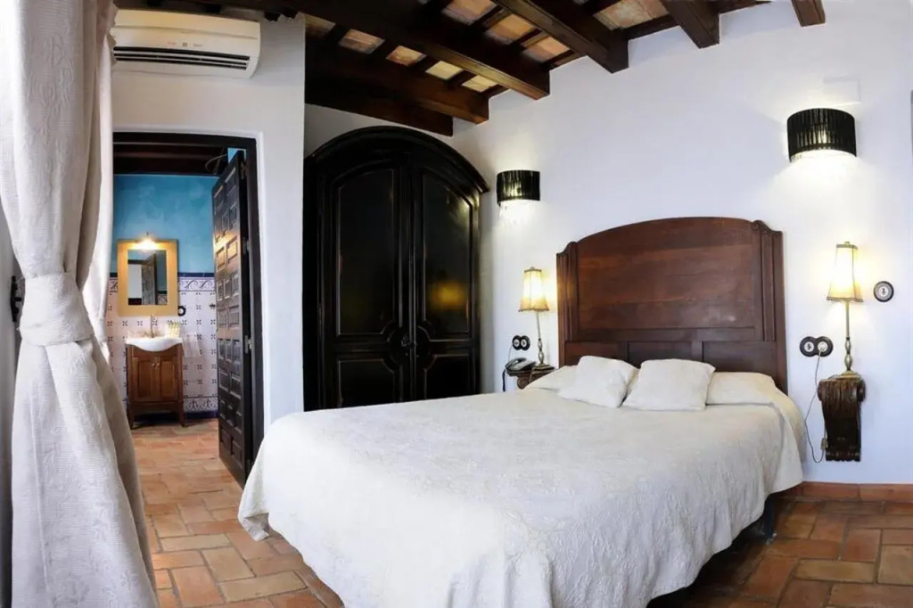 Hostal Servilia