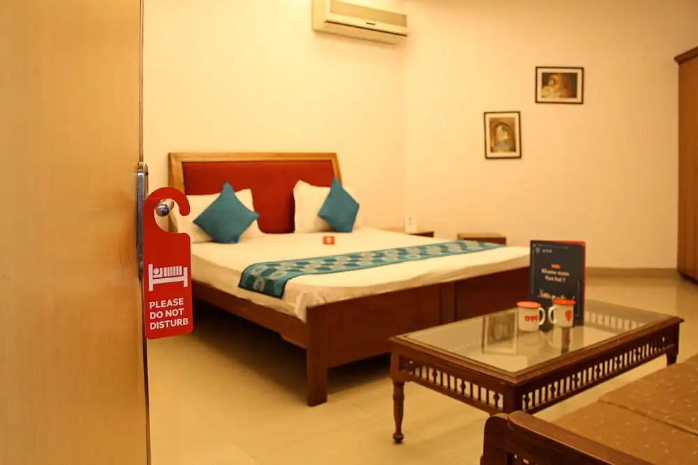 Fabhotel Sunrise Villa