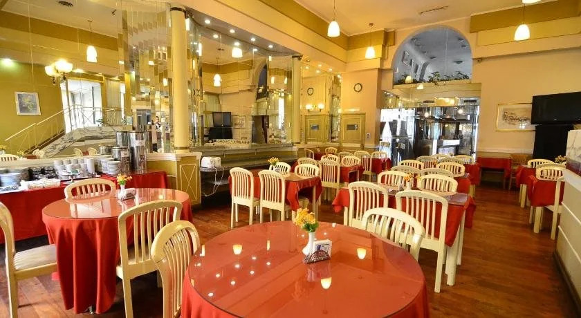 Conquistador Hotel