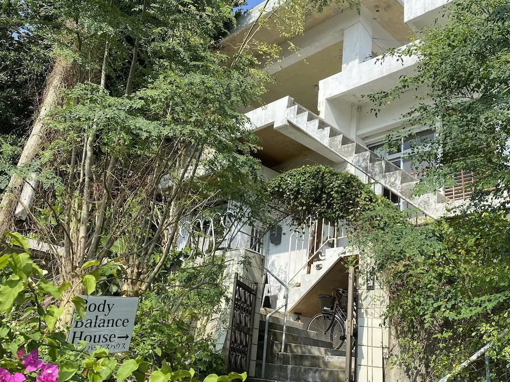 Body Balance House