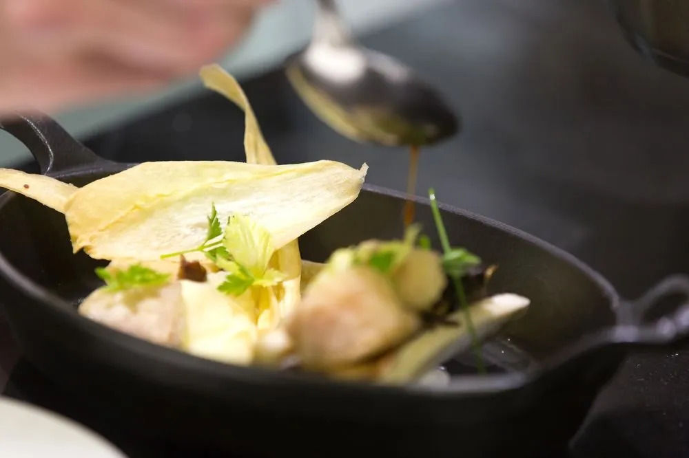 Demeures & Châteaux Auberge de la Tour - Hôtel & Restaurants - Marcolès Auvergne