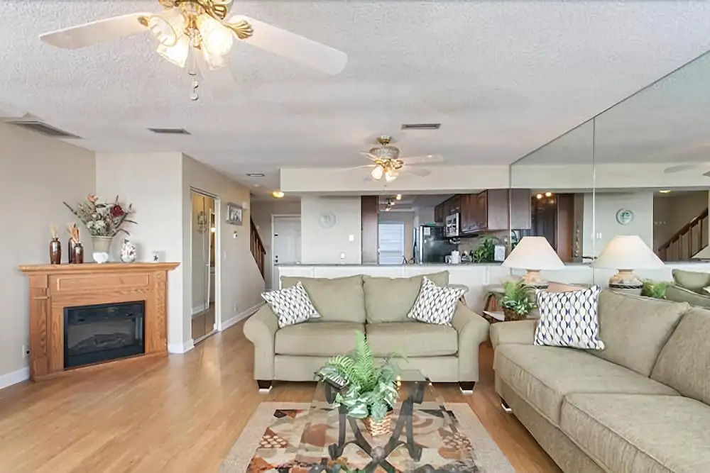 Surfside Six E - Two Bedroom Condo