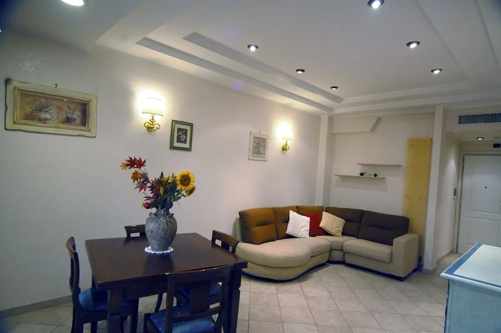 Roma Chic House - Luxury House 4 People - With 2 Bedrooms 2 Bathrooms