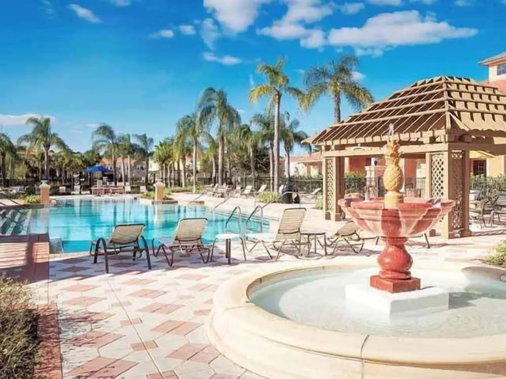Elegant Home with Pool & Spa, Close to Disney