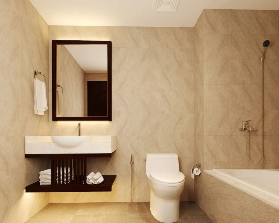 DLioro Hotel & Resort