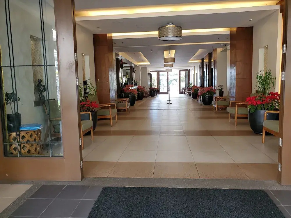 Outlook Ridge Residences N-206