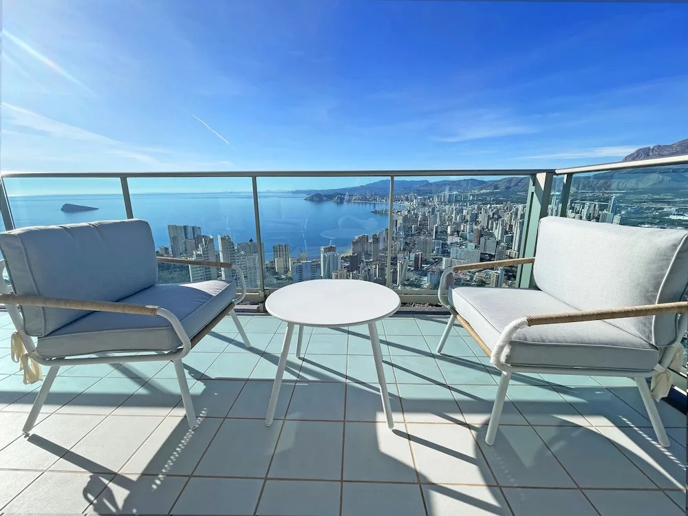 Benidorm sky - High-rise apartments