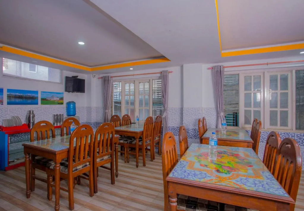 OYO 243 Saypatri Guest House