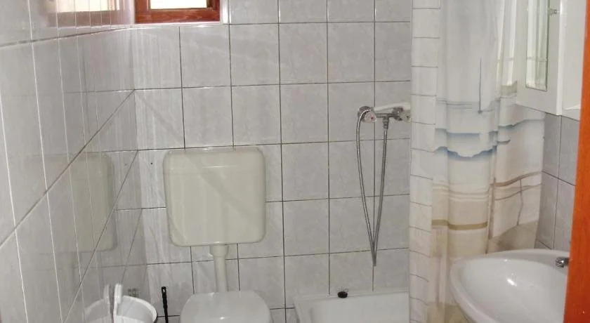 Apartman Berki