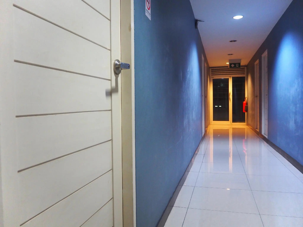 Zenith Life Hotel