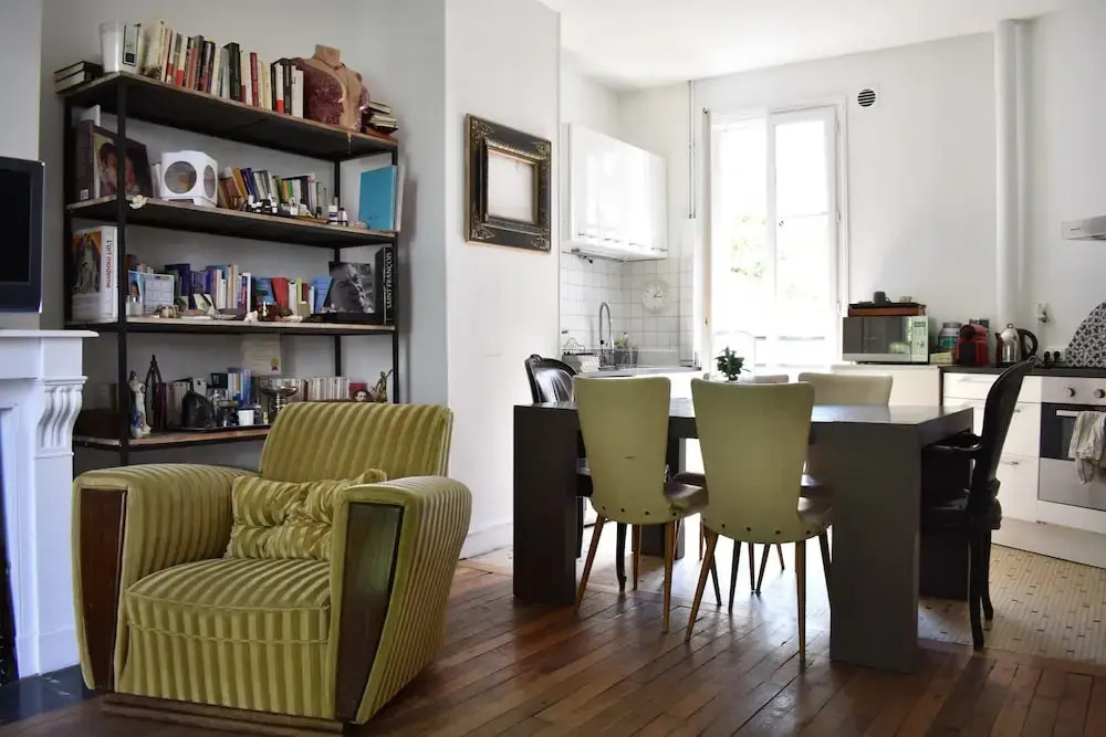 3 Storey Flat With Private Terrace