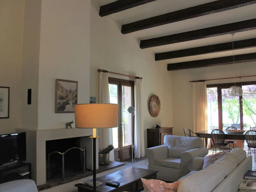 Lavish Holiday Home in Le Plan-de-la-tour With Swimming Pool