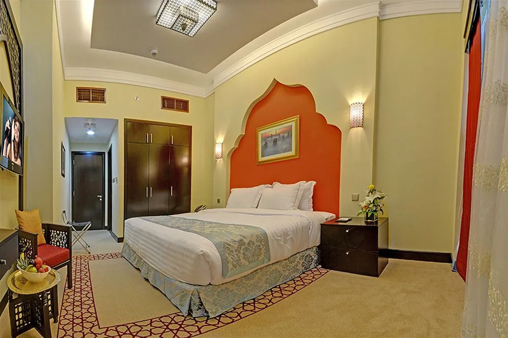 Boutique 7 Hotel and Suites