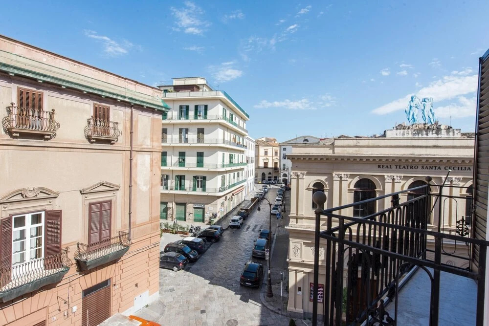 Santa Cecilia Apartment by Wonderful Italy