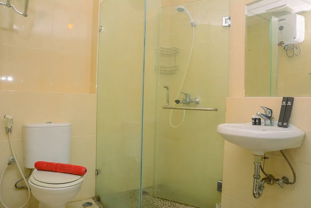 Homey and Relaxing 2BR The Wave Apartment