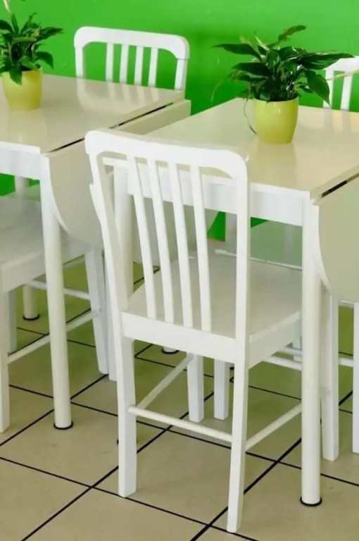 Lemon Hotel