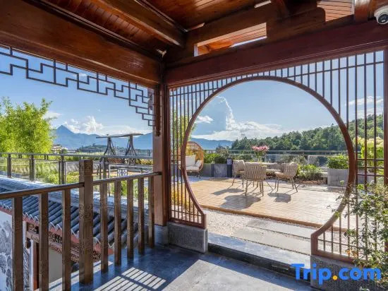 Yujing·View Beauty Su (Lijiang Ancient City North Gate Dashuiche Branch)