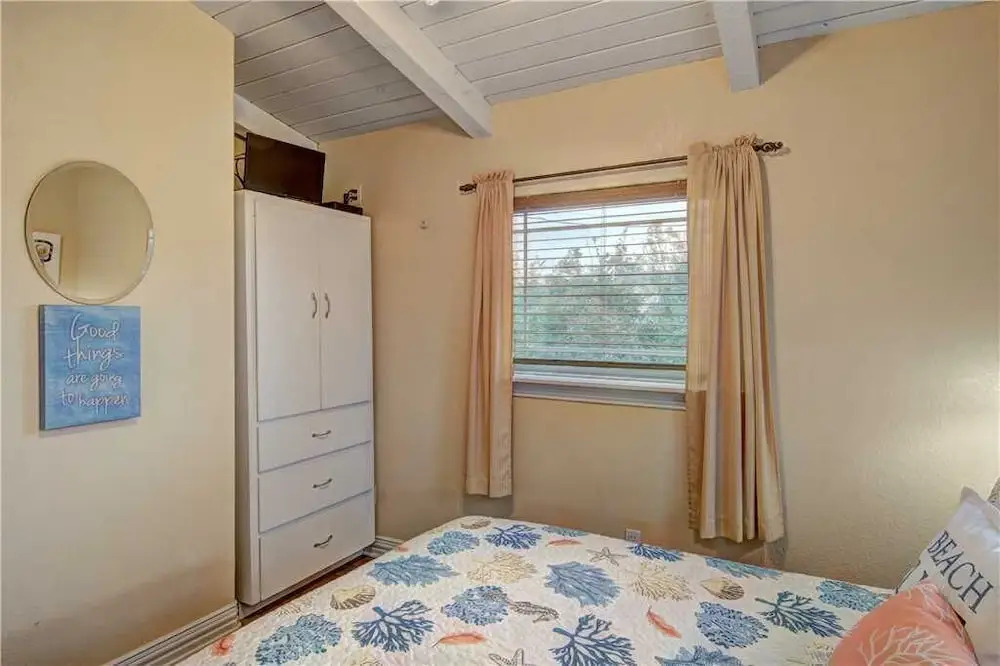 A Lil Nauti 2 Bedrooms 1 Bathroom Home