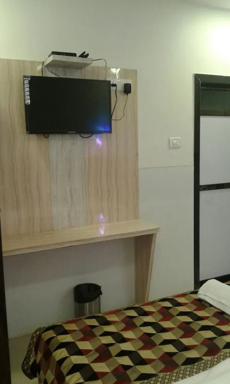 Room Maangta 133 - Kurla West
