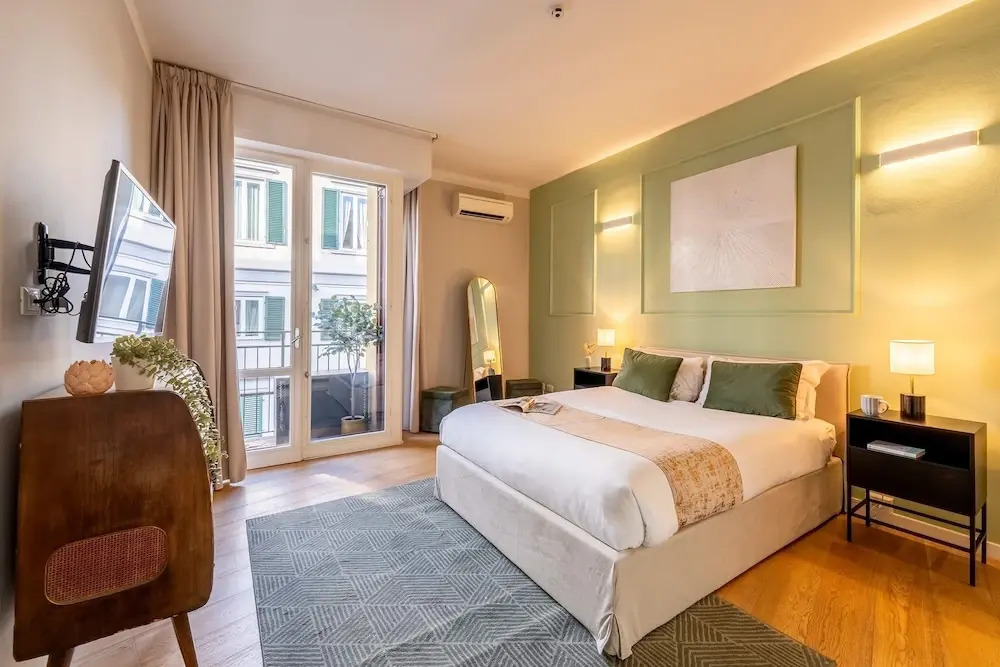 Central 3BD Apartment Near Teatro Verdi