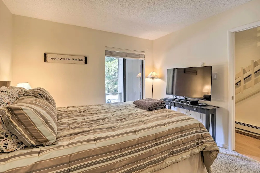 1 Mi to Diamond Peak Skiing: Incline Village Condo