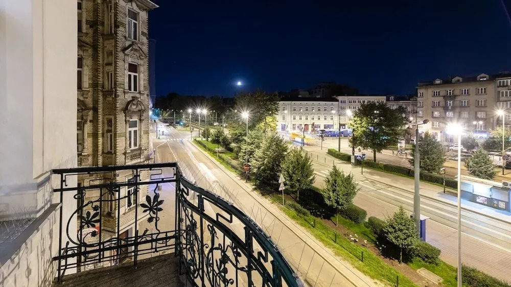 DIETLA 99 APARTMENTS - IDEAL LOCATION - in the heart of Krakow