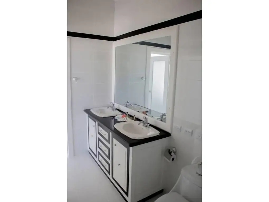 Romantic two Bedroom Deluxe Villa With all Modern Conveniences