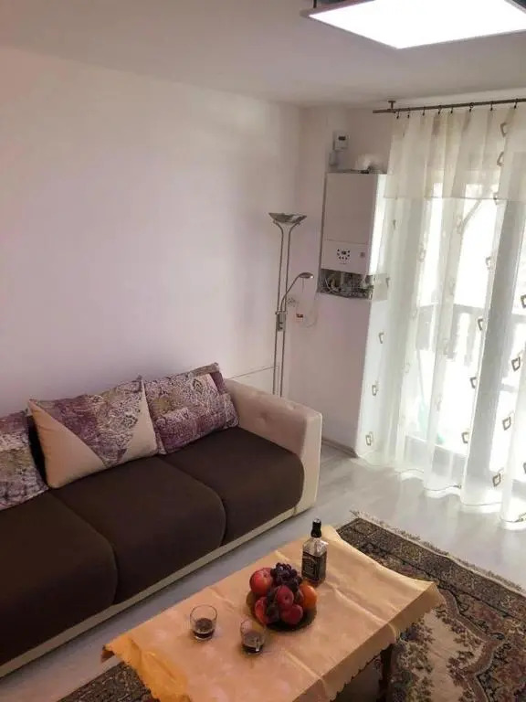 Cazare în Bușteni - apartament 3 camere