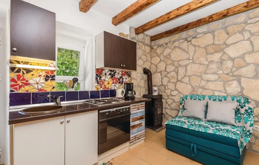 3 Bedroom Lovely Home In Supetarska Draga