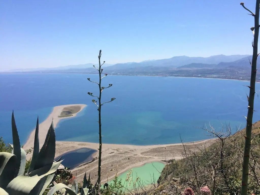 Tindari guest house