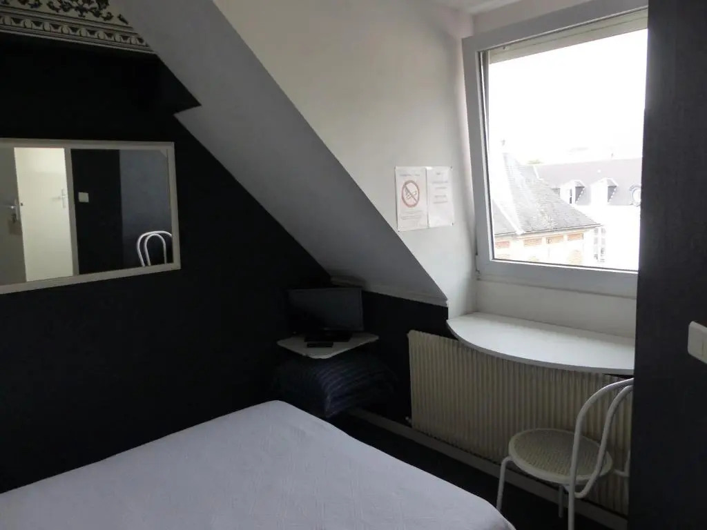 APPARTEMENT VICTOR HUGO