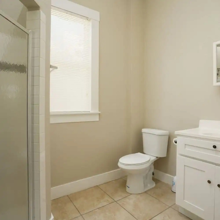 Amazing Fully Fenced Home Only 1 7 mi to Downtown