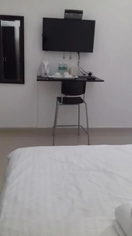 Sideroad Guesthouse