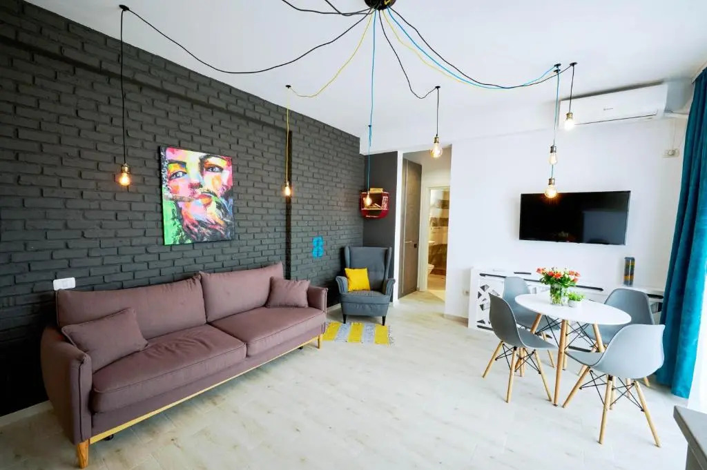 Little Loft No8