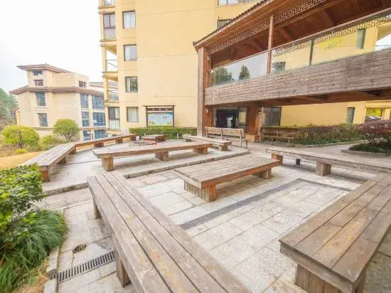 Yichun Yize Mingyue Hot Spring Resort