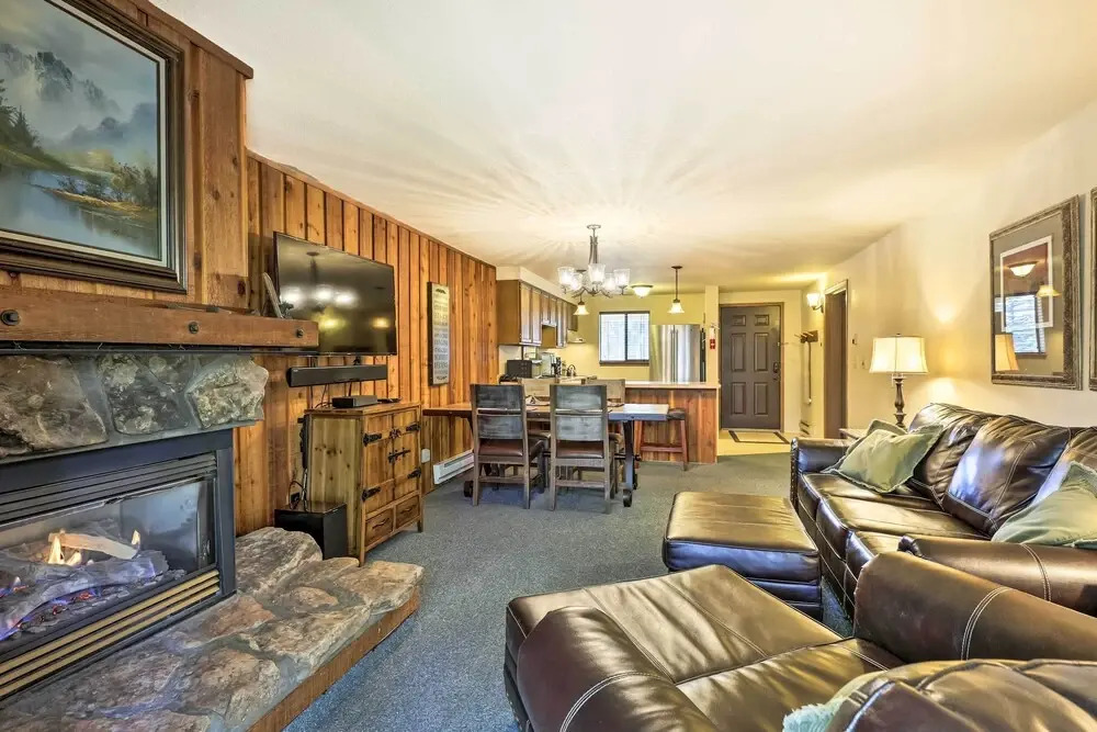 Cozy Ski Chalet < 3 Mi to Winter Park Resort!