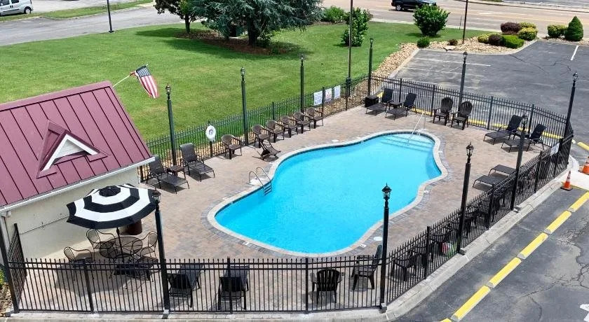 Landmark Inn On The River Sevierville