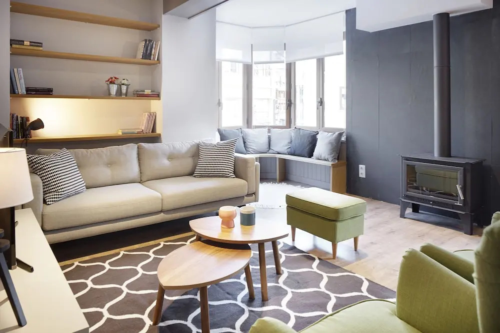 Eth Paer 1 by FeelFree Rentals