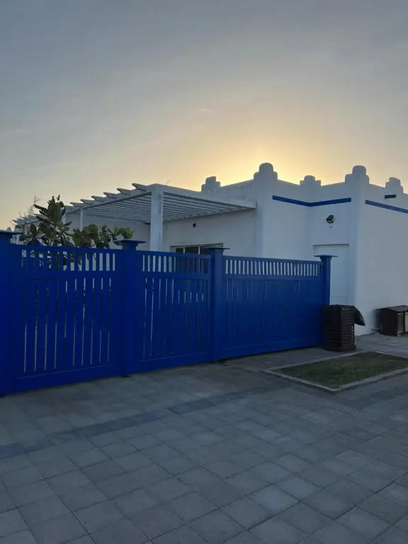 Al-Ashkhara Beach Resort منتجع شاطئ الأشخرة