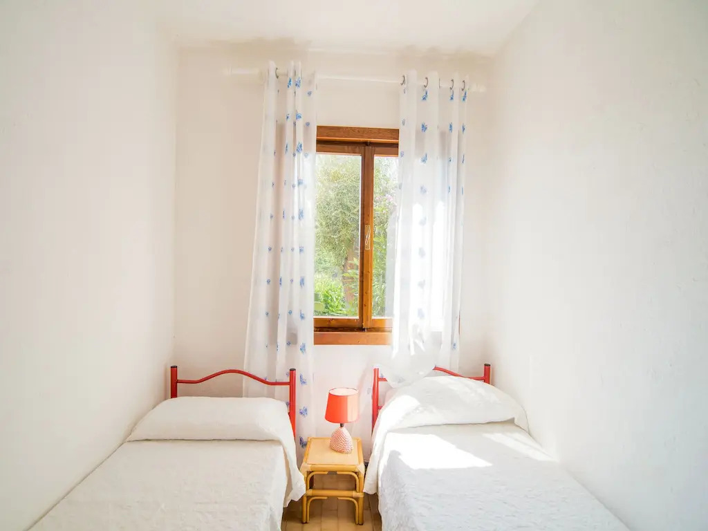 Serene Apartment in Marinella Near Beach