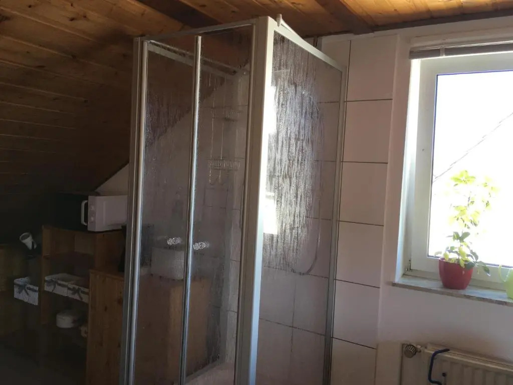 Sonnige Dachgeschoßwohnung (Adults Only)