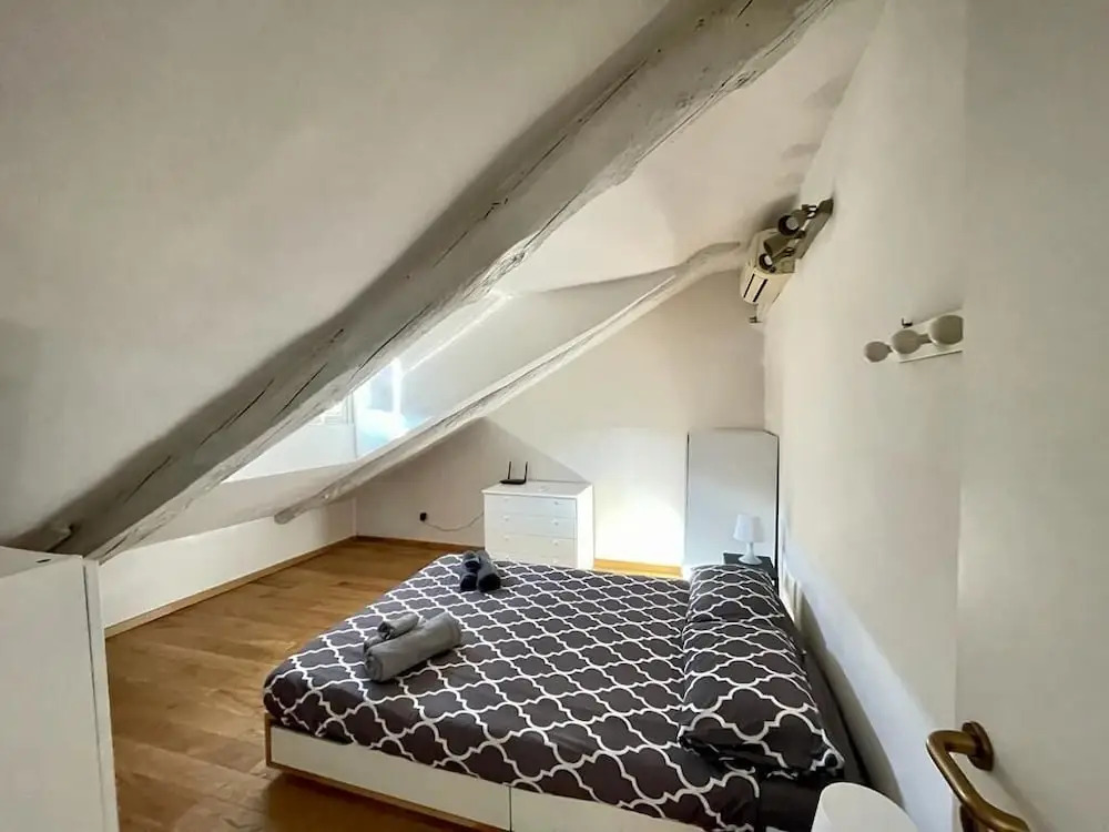 Casa Breton