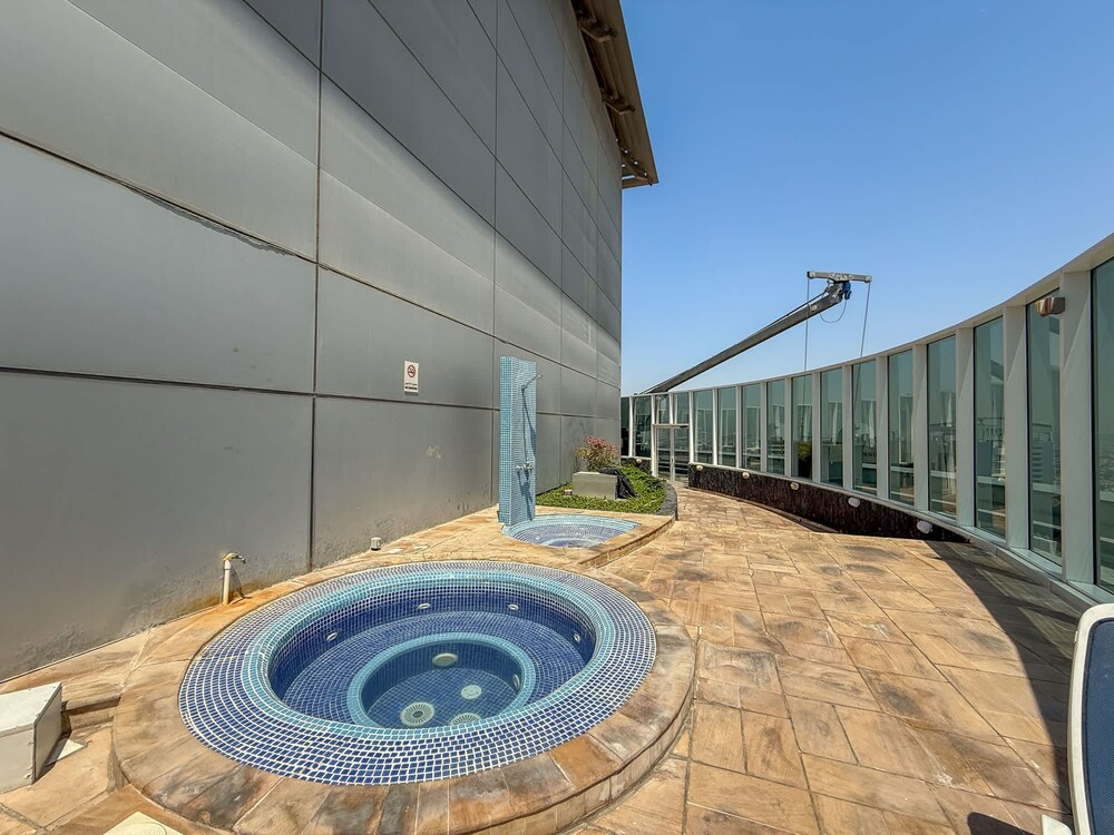 Barsha Heights Sleeps 3 in an Amazing Location