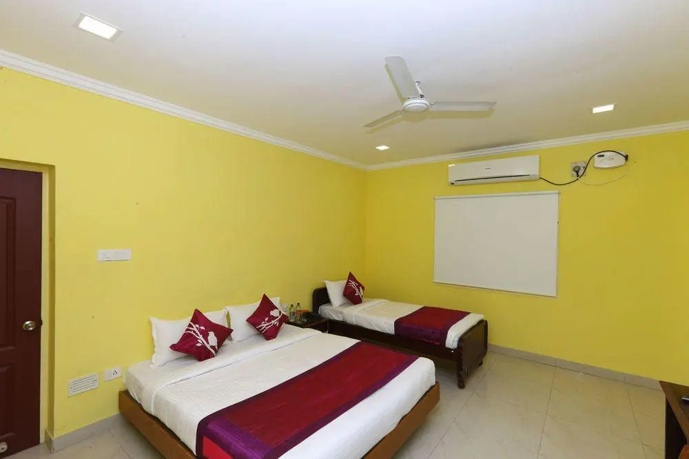 OYO 5088 Guest Inn