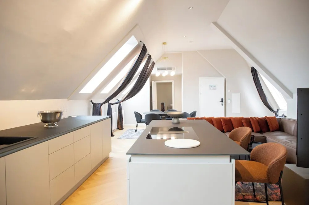Blackhome Wien I contactless check-in