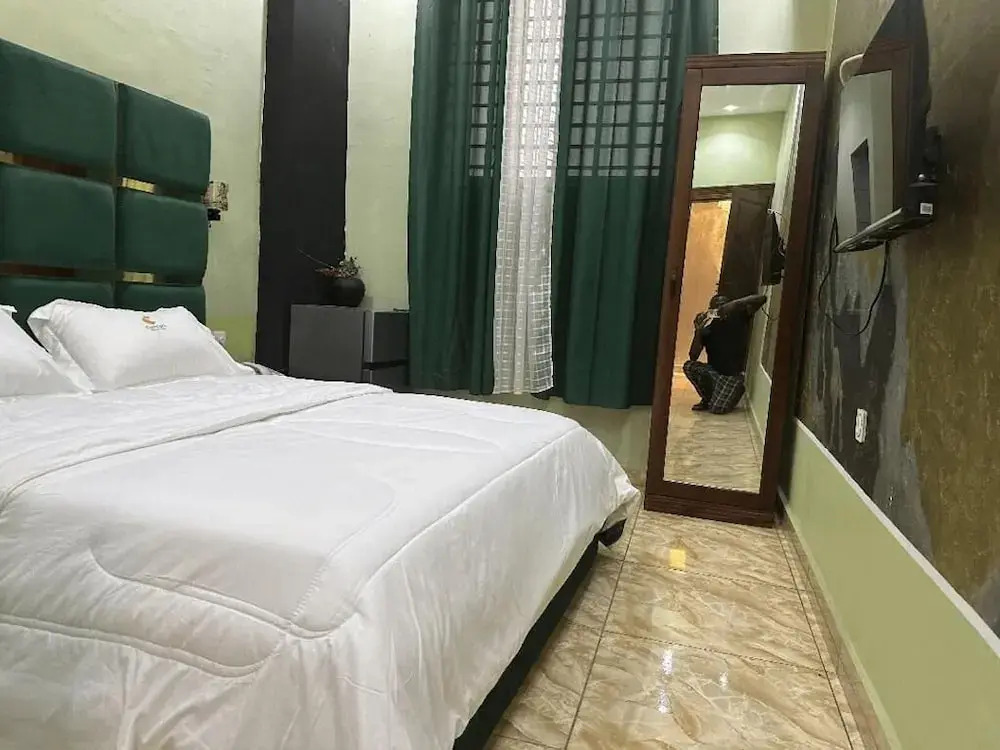 Comfort inn & suites hotel